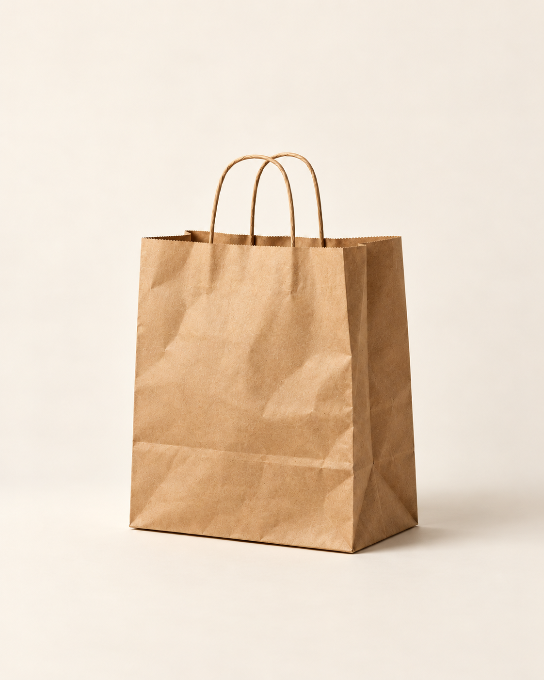 La Clásica kraft paper shopping bag — studio